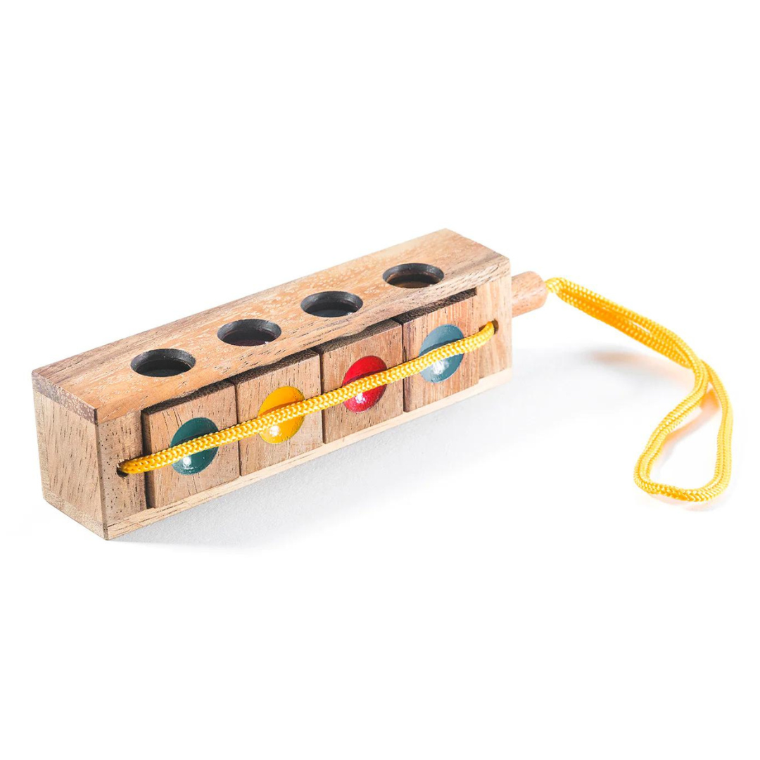 Instant Insanity Puzzle