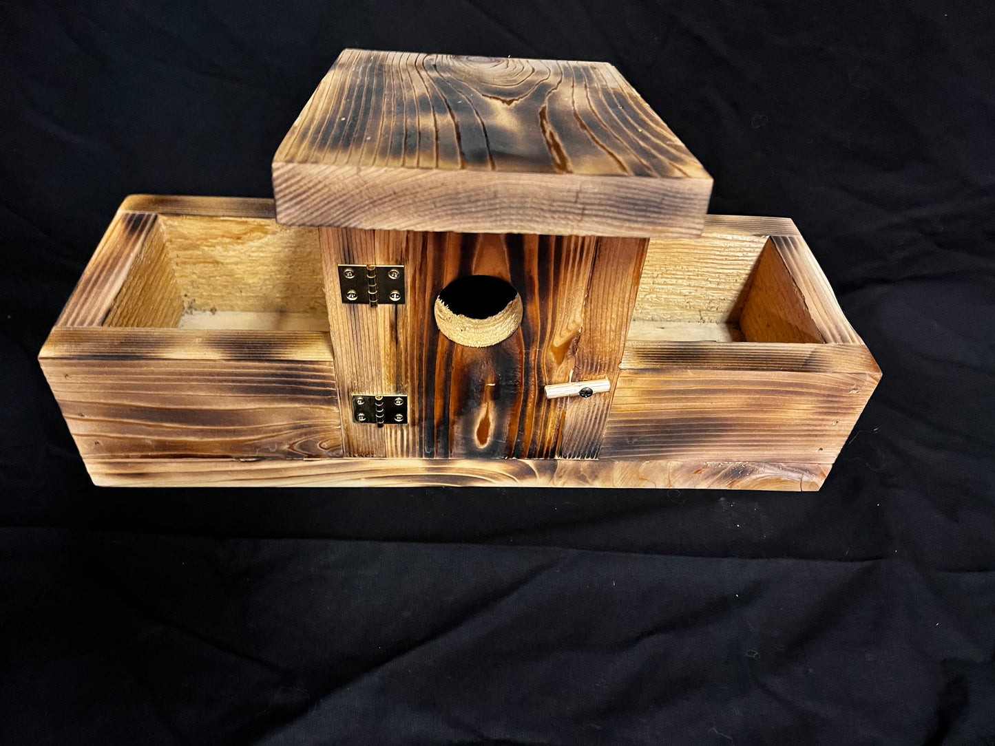 Double Sided Birdfeeder & House